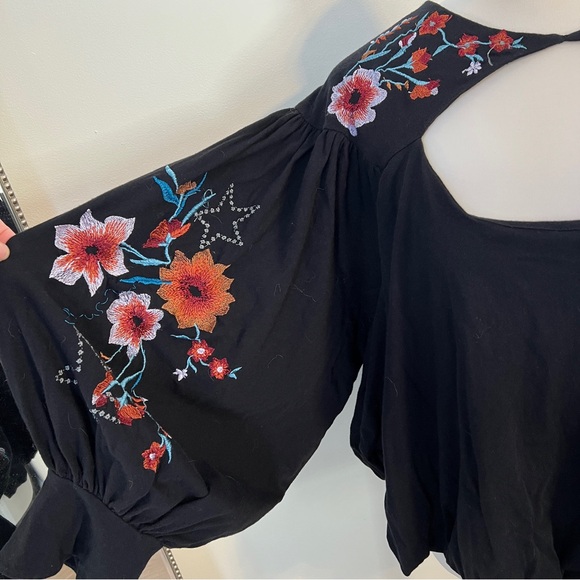 Free People Lita Embroidered Cutout Boho Blouse Black Large top long sleeve - Picture 3 of 9